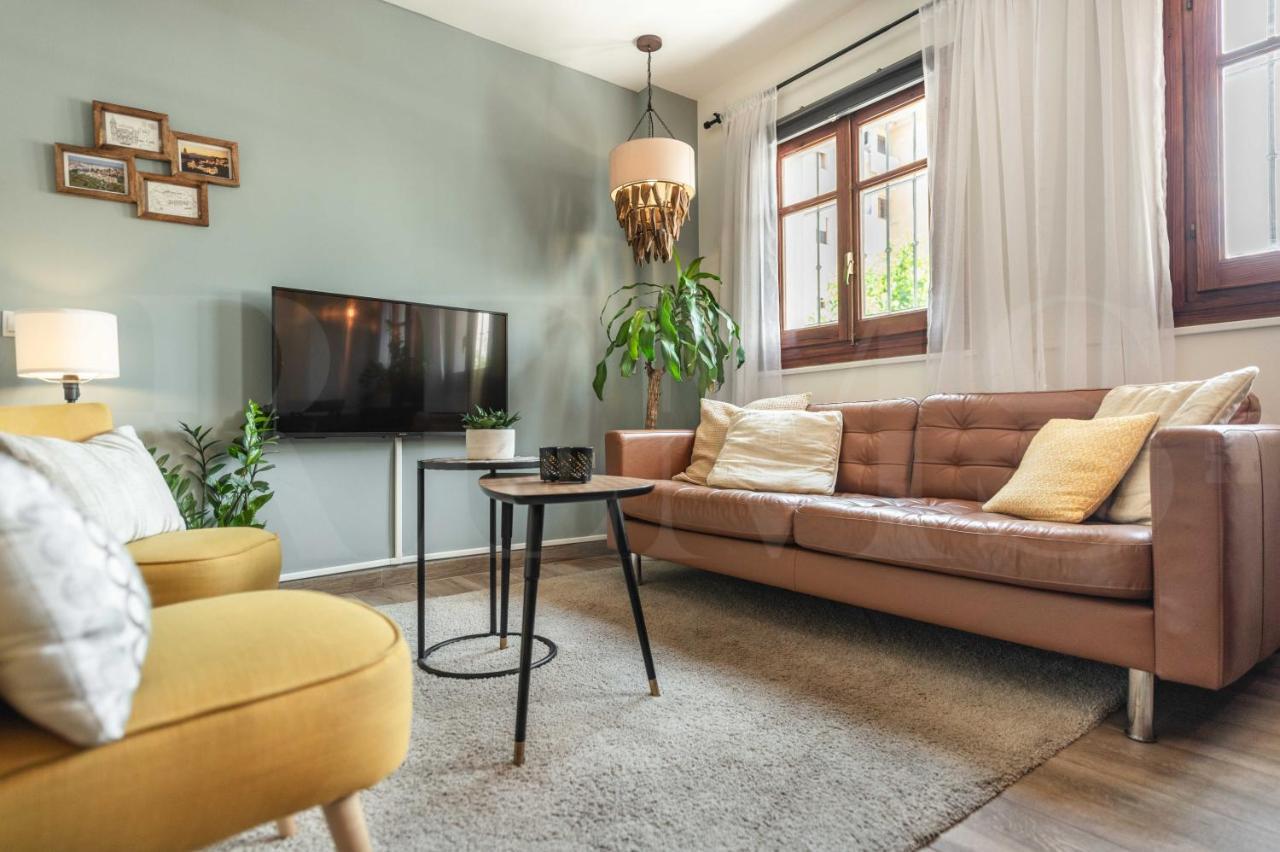 Spacious Apartment Next To Plaza De La Merced By Rems Malaga Zewnętrze zdjęcie
