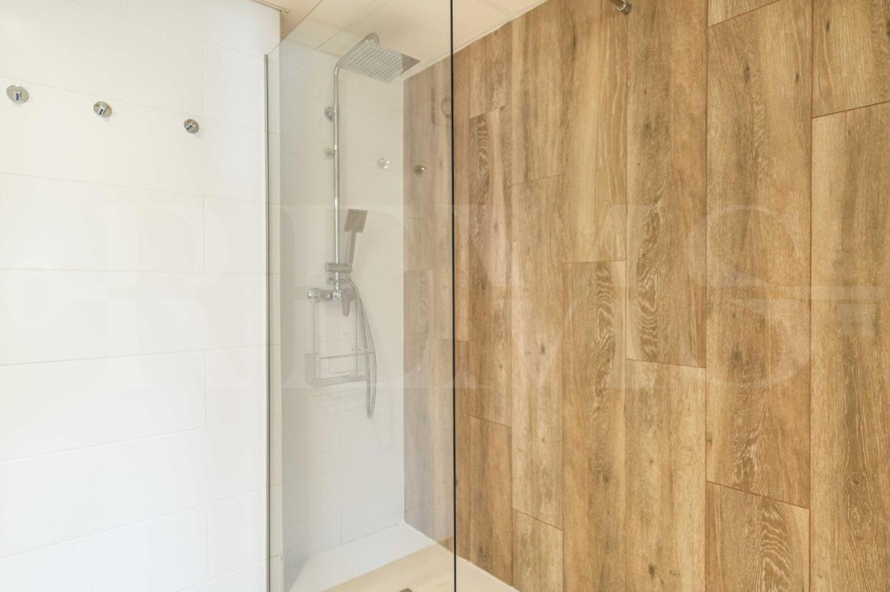 Spacious Apartment Next To Plaza De La Merced By Rems Malaga Zewnętrze zdjęcie